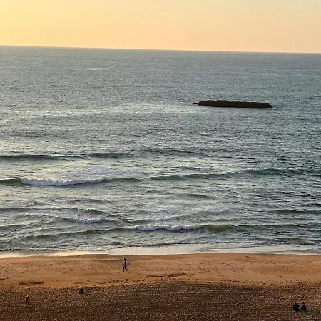 - High-end - Balcony View - - Comfort -pool Apartment Biarritz